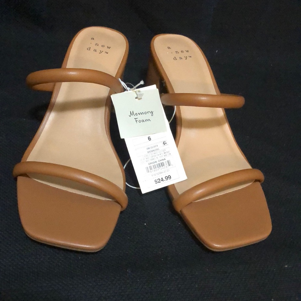Brown strappy pumps by A NEW DAY. Size 6